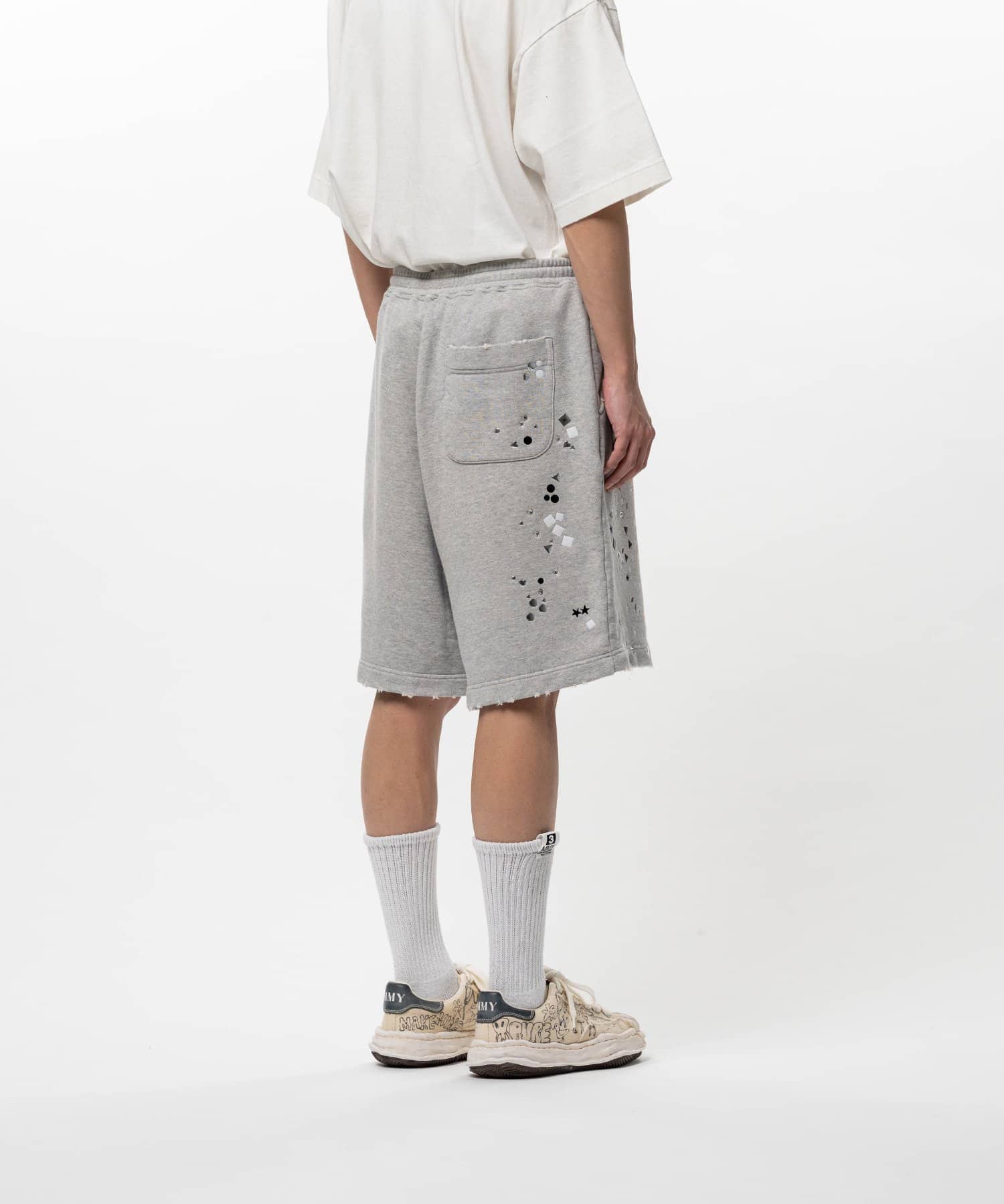 Maison MIHARA YASUHIRO/Embellished Sweat Shorts gray 44