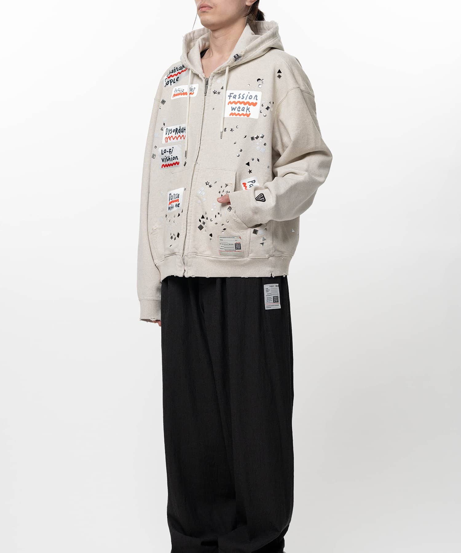 Maison MIHARA YASUHIRO/Embellished Sticker Zip-Up Hoodie white 44
