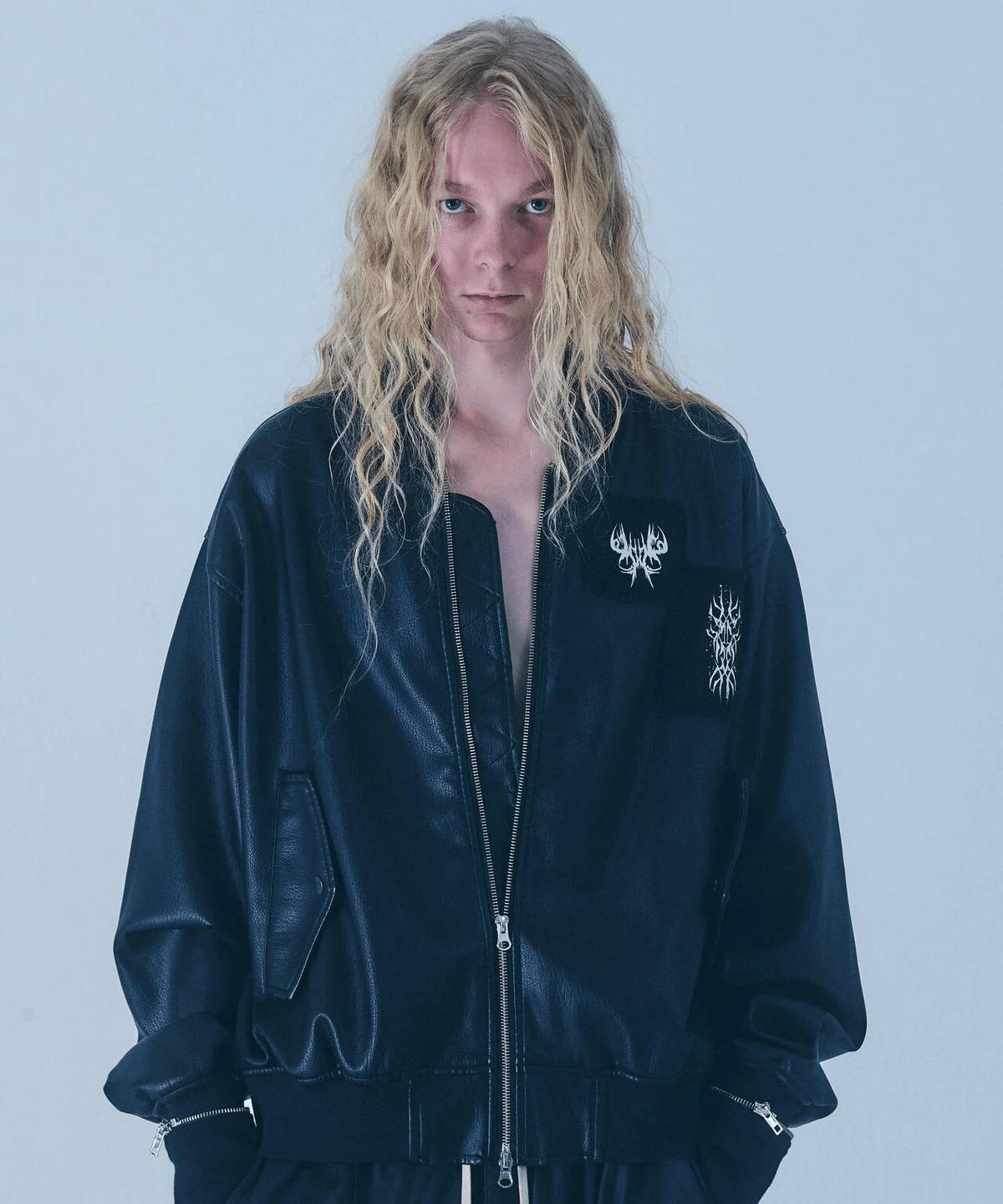 FR(13)NDS/フレンズ/パッチ付きMA-1 black F