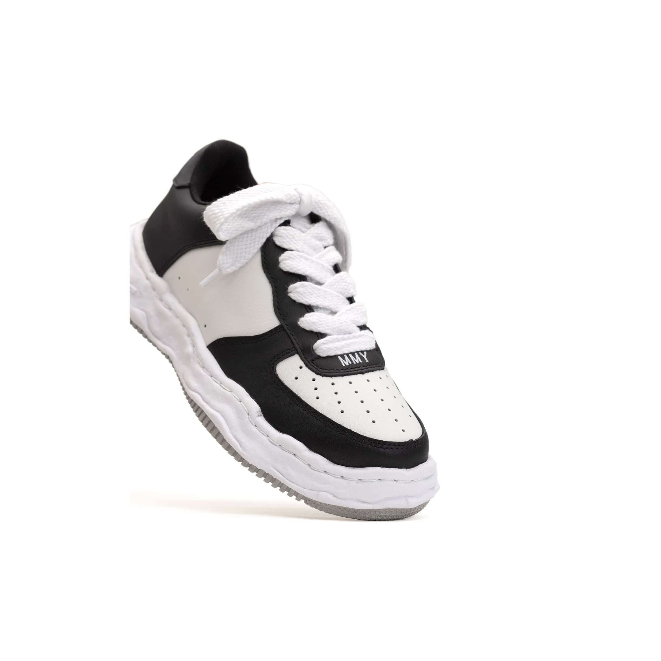 "WAYNE”OG Sole Leather Low-top Sneaker black 42