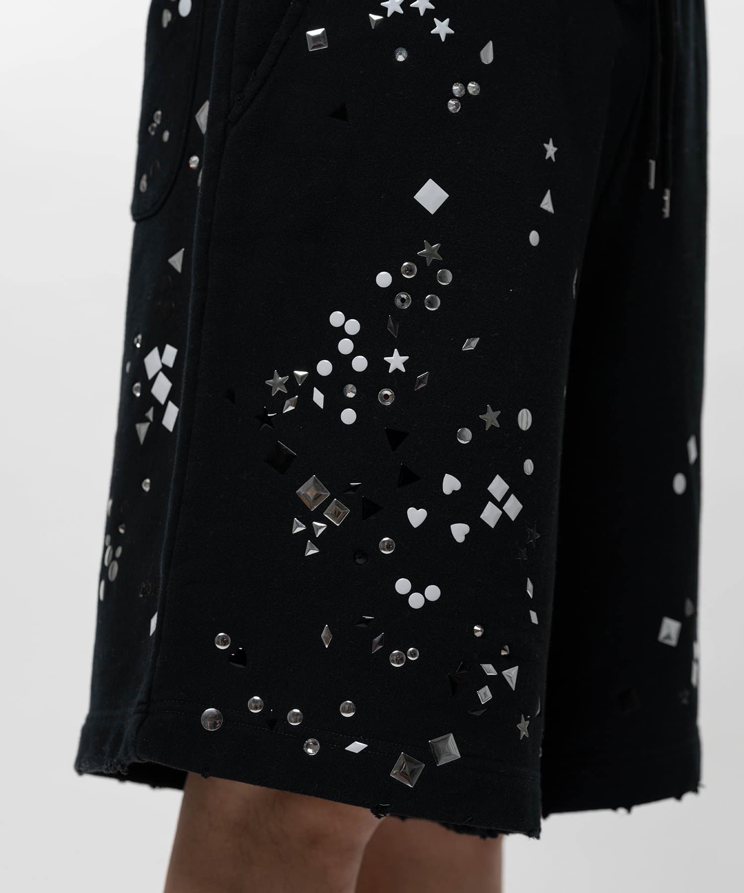 Maison MIHARA YASUHIRO/Embellished Sweat Shorts black 44