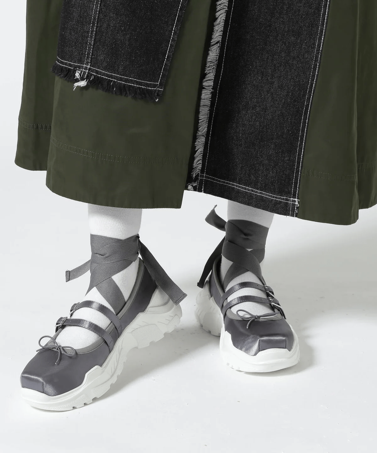 AKIKOAOKI/アキコアオキ/別注 Giselle - satin gray 38