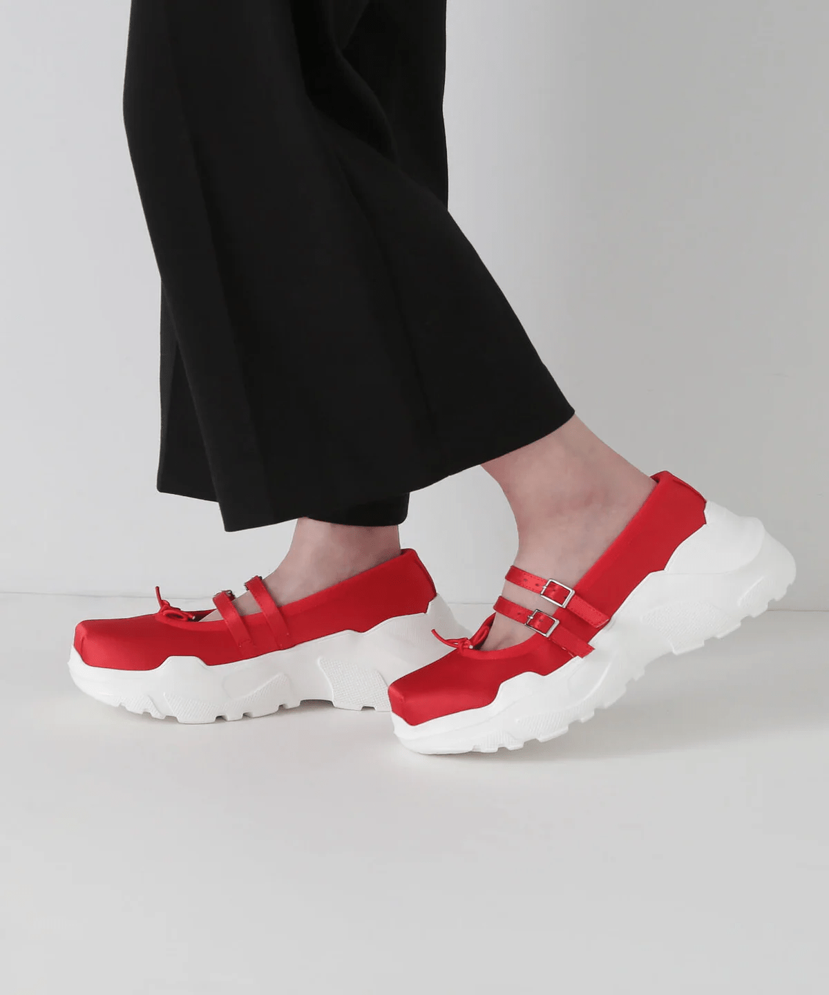 AKIKOAOKI/アキコアオキ/別注Giselle - Satin red 36
