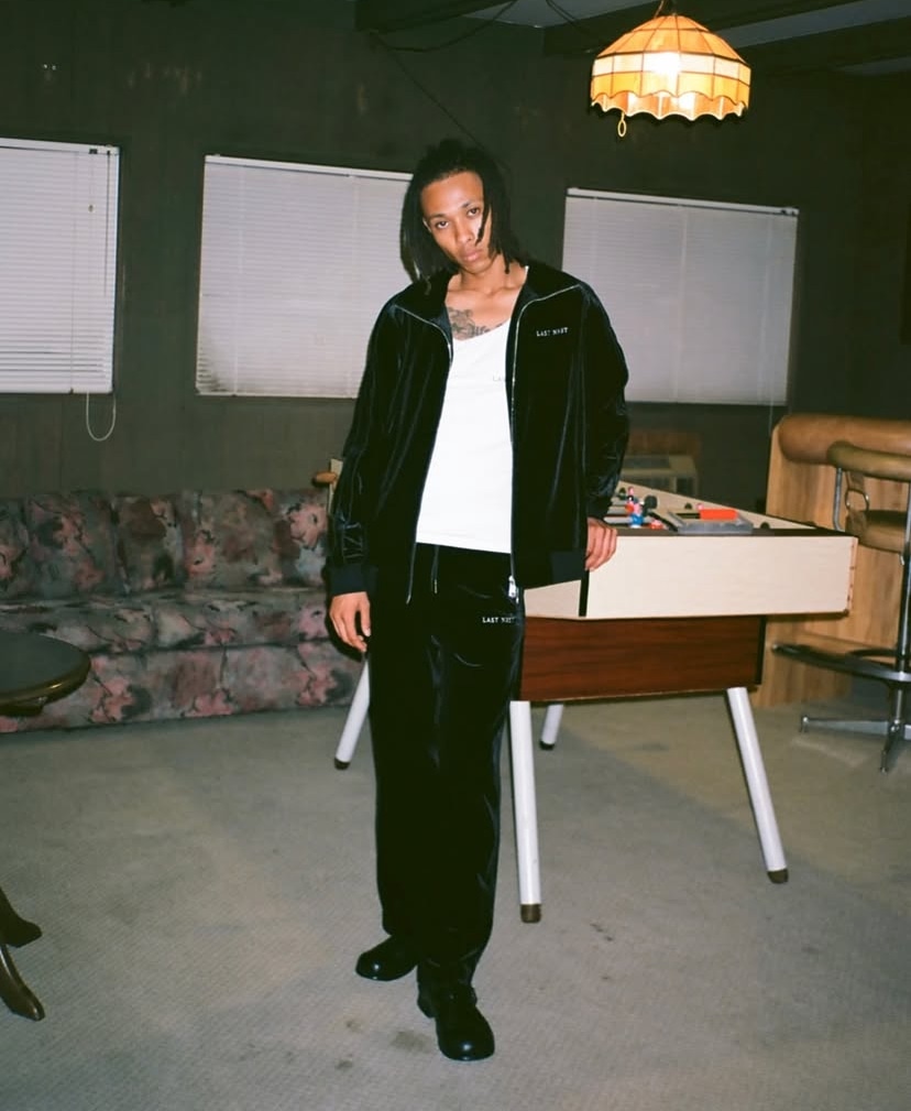 LAST NEST/Velour Emb Track Jacket V2 / Black black M