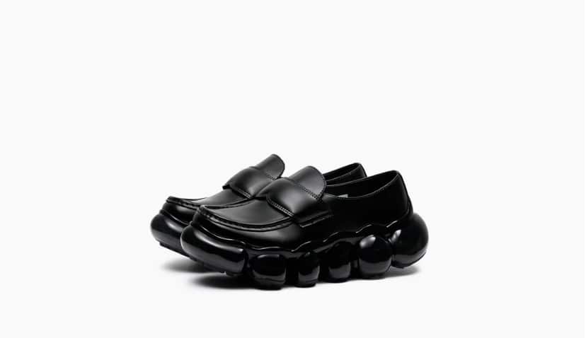 BLACK MATTE / BLACK