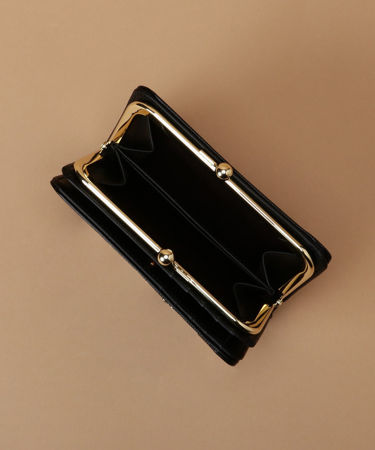 ラメレザービジュー 口金折財布 ブラック 0