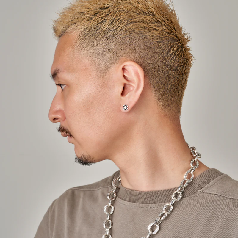 EK.S ピアス BLACKENED