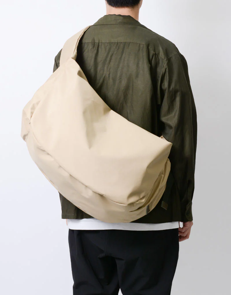 【master-piece】Ark SHOULDER BAG L (BEIGE) Beige Free