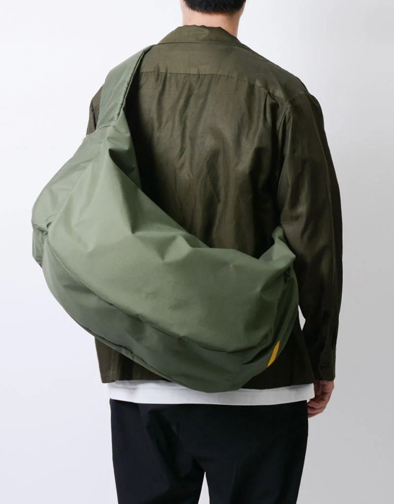 【master-piece】Ark SHOULDER BAG L (KHAKI) Khaki Free