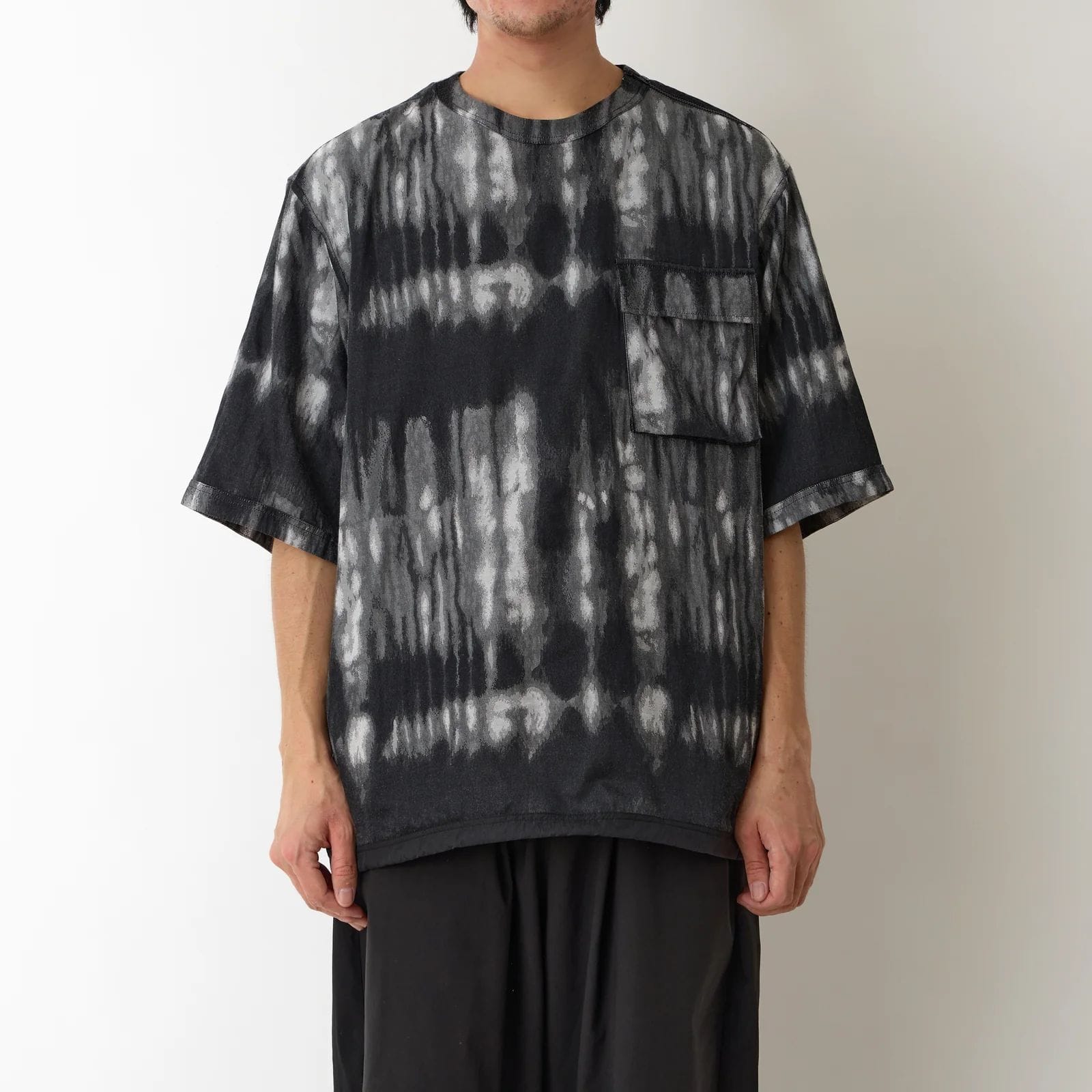 White Mountaineering】CAMO JACQUARD CREWNECK SHIRT(1 Black White Mountaineering】CAMO JACQUARD CREWNECK SHIRT(1 Black