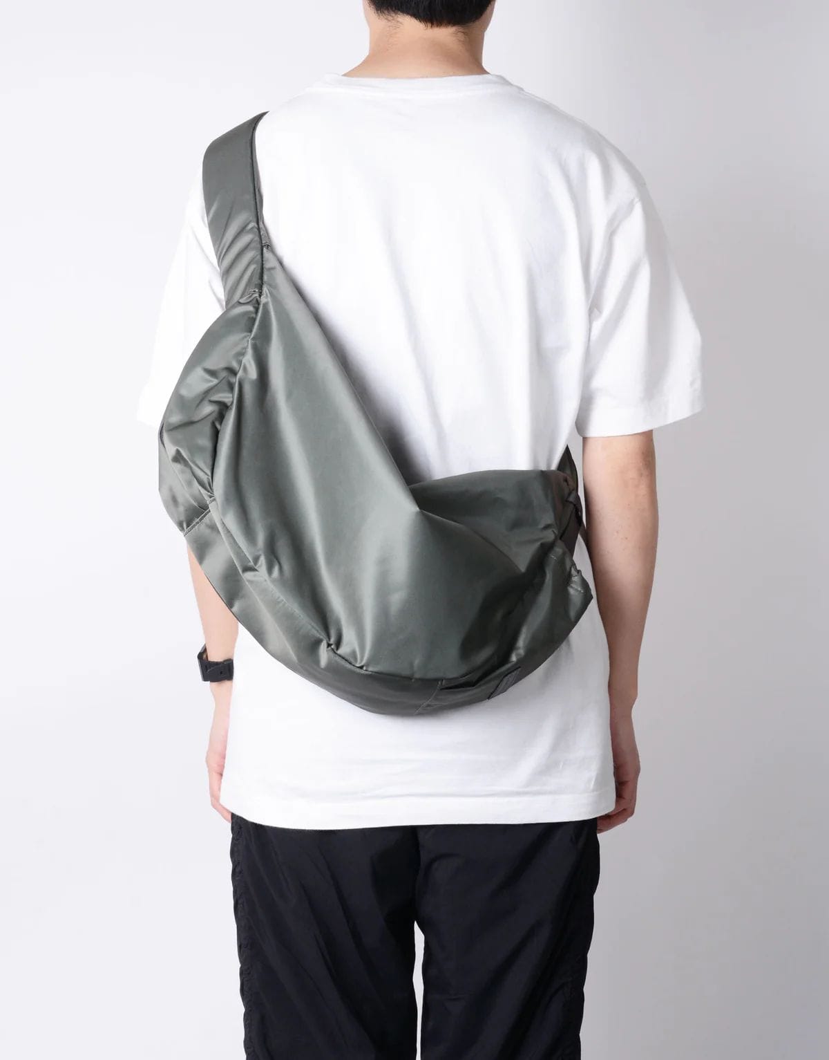 【master-piece】Ark Solid ショルダーバッグ M (KHAKI) KHAKI Free