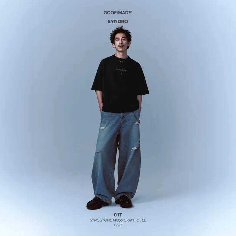 【GOOPIMADE】01T-SYNC STONE MOSS GRAPHIC TEE (BLACK) BLACK 1