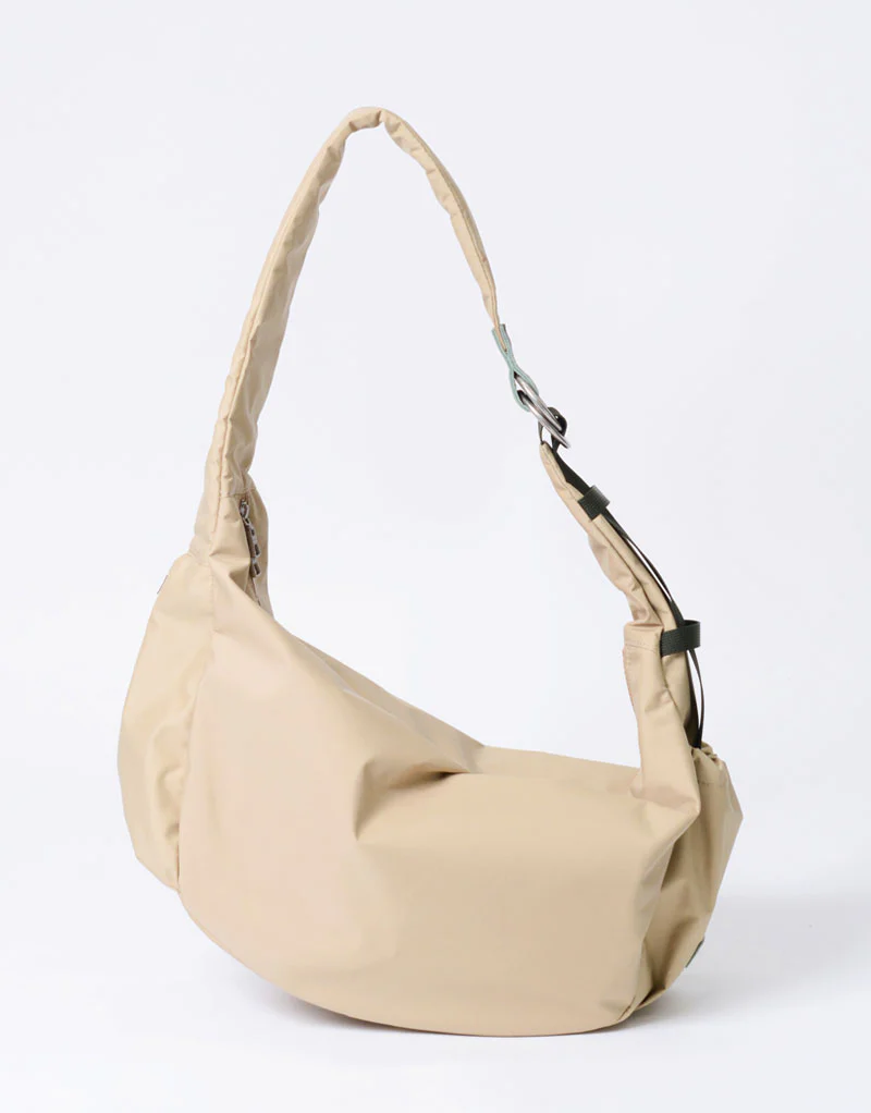 【master-piece】Ark SHOULDER BAG M (BEIGE) Beige Free