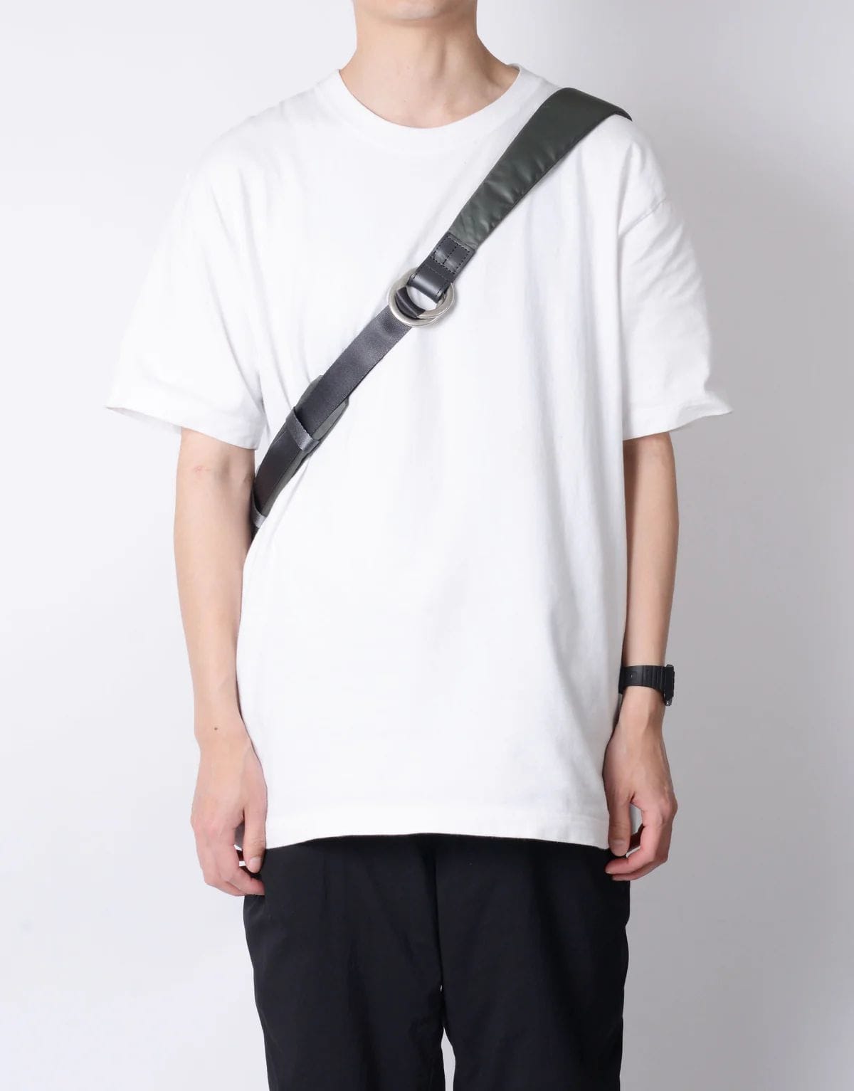 【master-piece】Ark Solid ショルダーバッグ M (KHAKI) KHAKI Free