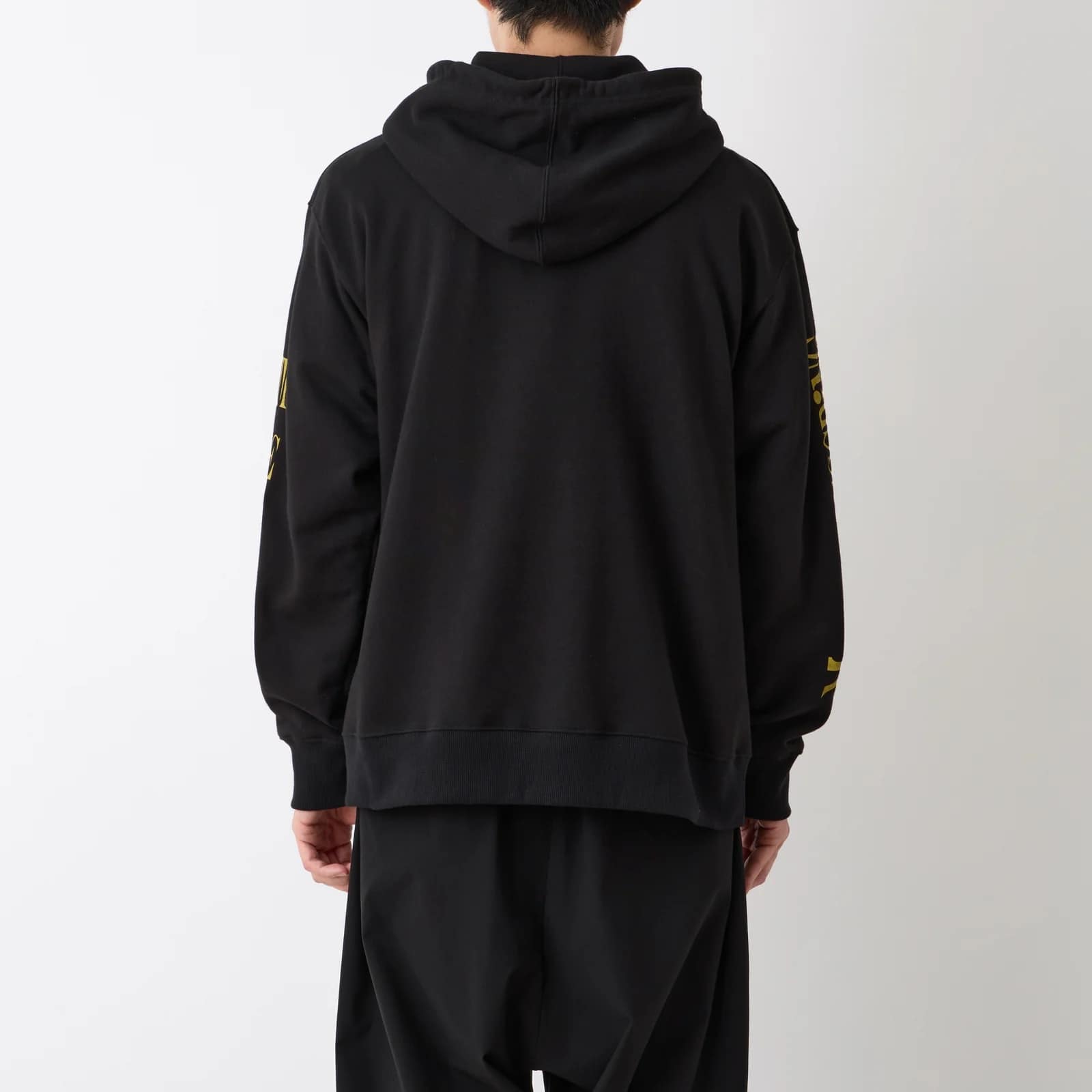 【White Mountaineering】QOTSA LULLABIES TO PARALYZE HOODIE (BLACK) BLACK 1