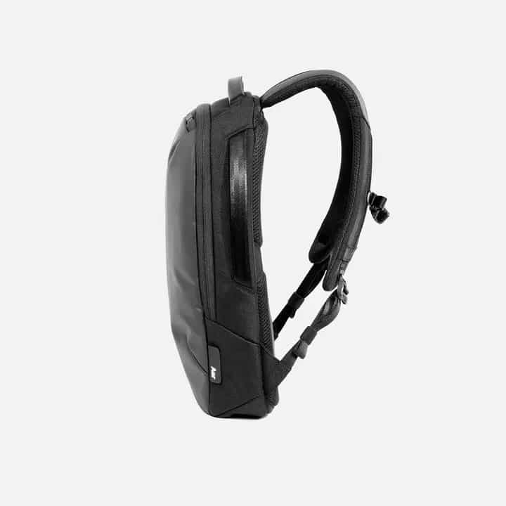 【Aer】Slim Pack 2 BLACK Free