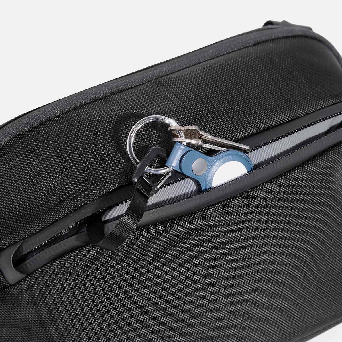 【Aer】Day Sling 3 Max Black Free