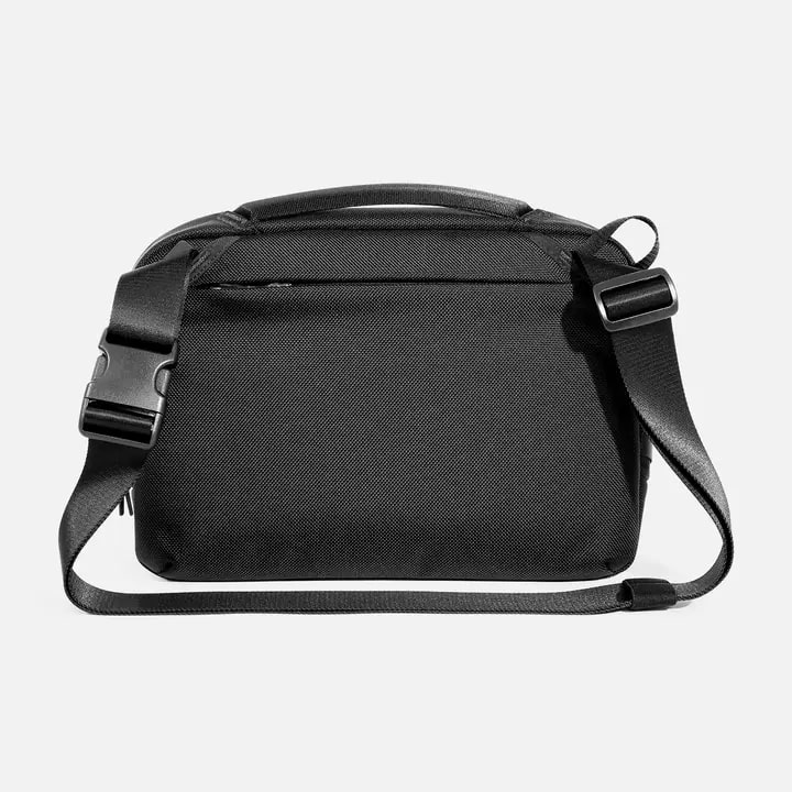 【Aer】Day Sling 4 Max Black