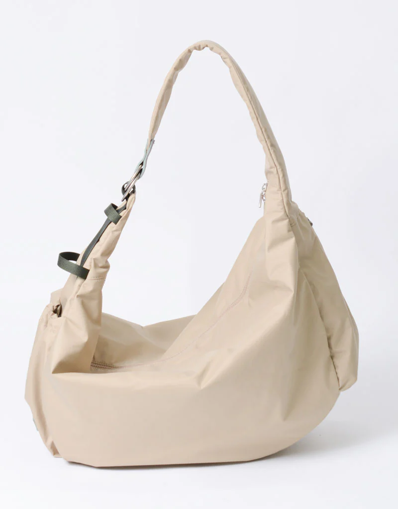 【master-piece】Ark SHOULDER BAG L (BEIGE) Beige Free