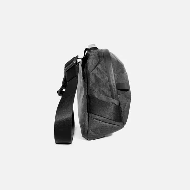 【Aer】Day Sling 4 Max Ultra Black