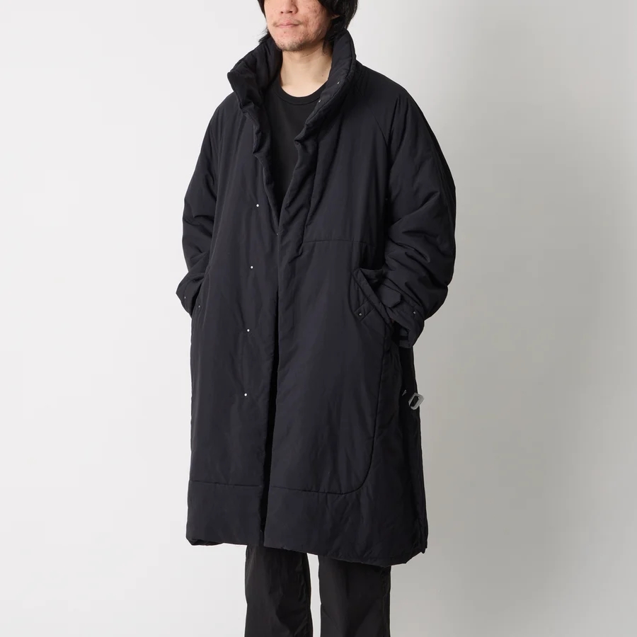 【White Mountaineering】WINDSTOPPER/PRIMALOFT/CORDURA COAT (BLACK) BLACK 1