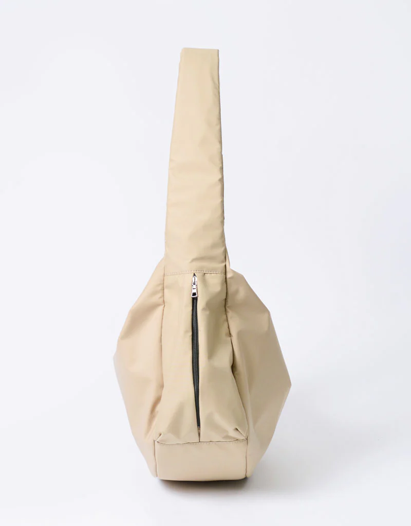 【master-piece】Ark SHOULDER BAG M (BEIGE) Beige Free