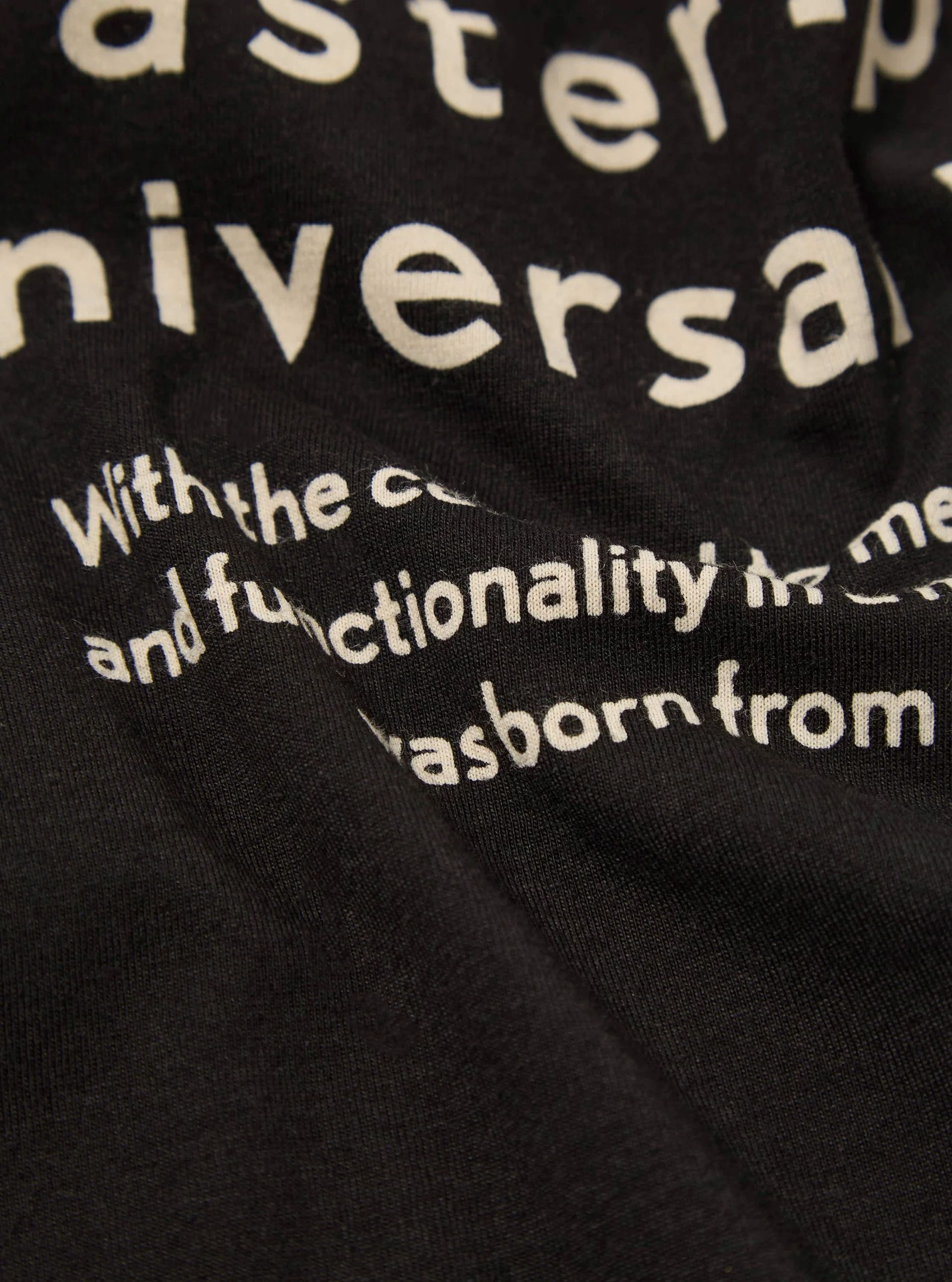 【master-piece x Universal Works】Print Tee in Black Single Jersey Black M