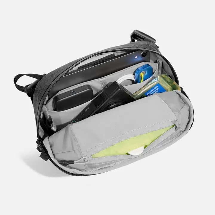 【Aer】Day Sling 4 Ultra BLACK