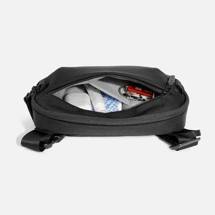 【Aer】Day Sling 4 Black