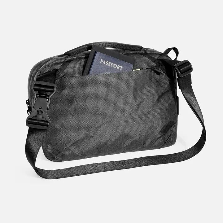 【Aer】Day Sling 4 Max Ultra Black