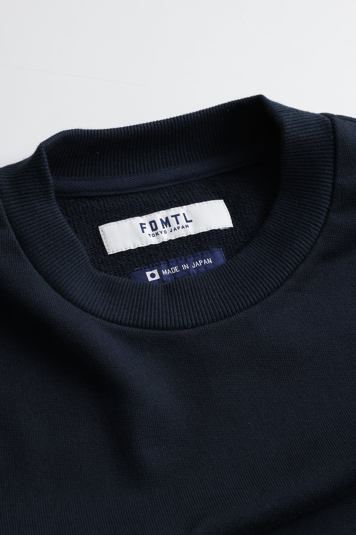 【FDMTL】SQUARE PATCH SWEAT SHIRT NAVY 1