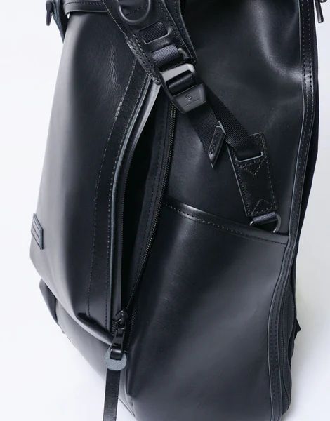 【master-piece】Potential Leather Limited フラップバックパック Black Free