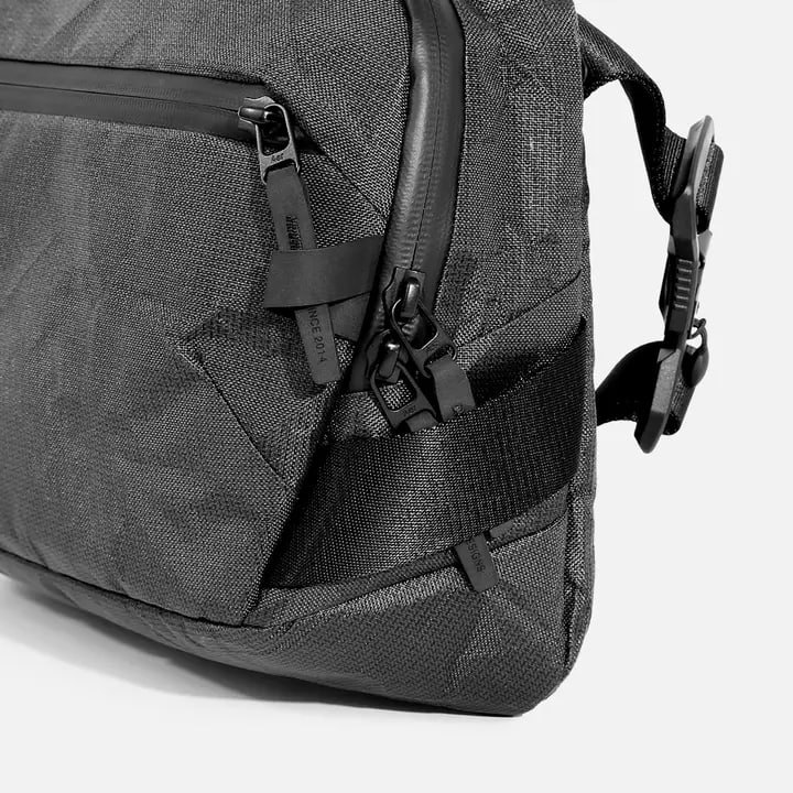 【Aer】Day Sling 4 Max Ultra Black