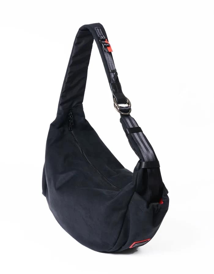 【master-piece】TOYOTA GAZOO Racing x master-piece Collaboration Series ショルダーバッグ M (BLACK)