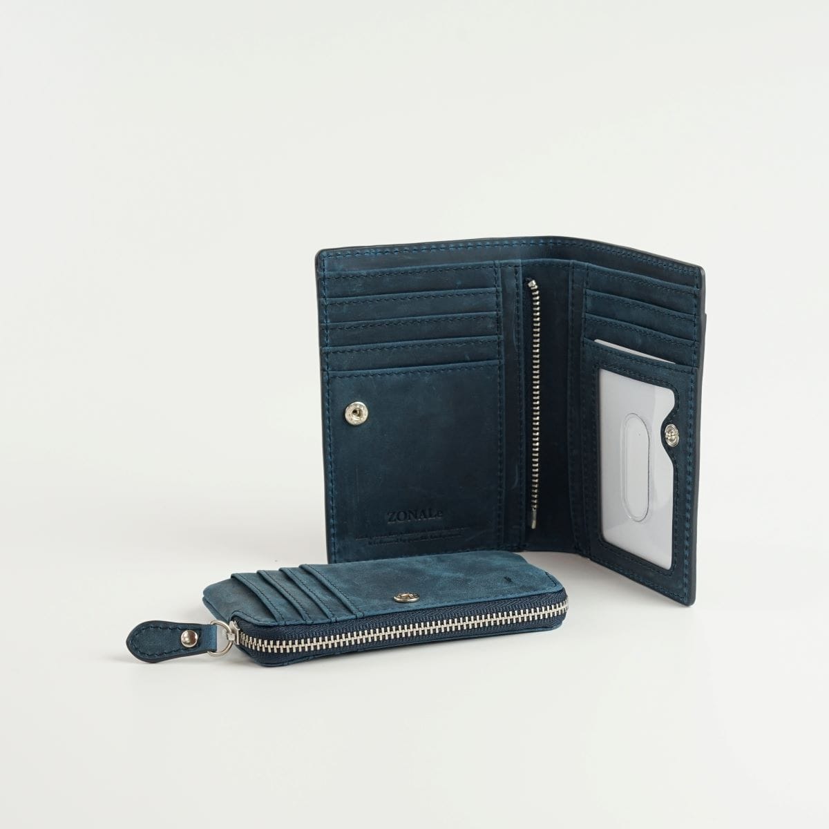 ZONALE VINTAGE 縦型二つ折り 黒色　31142