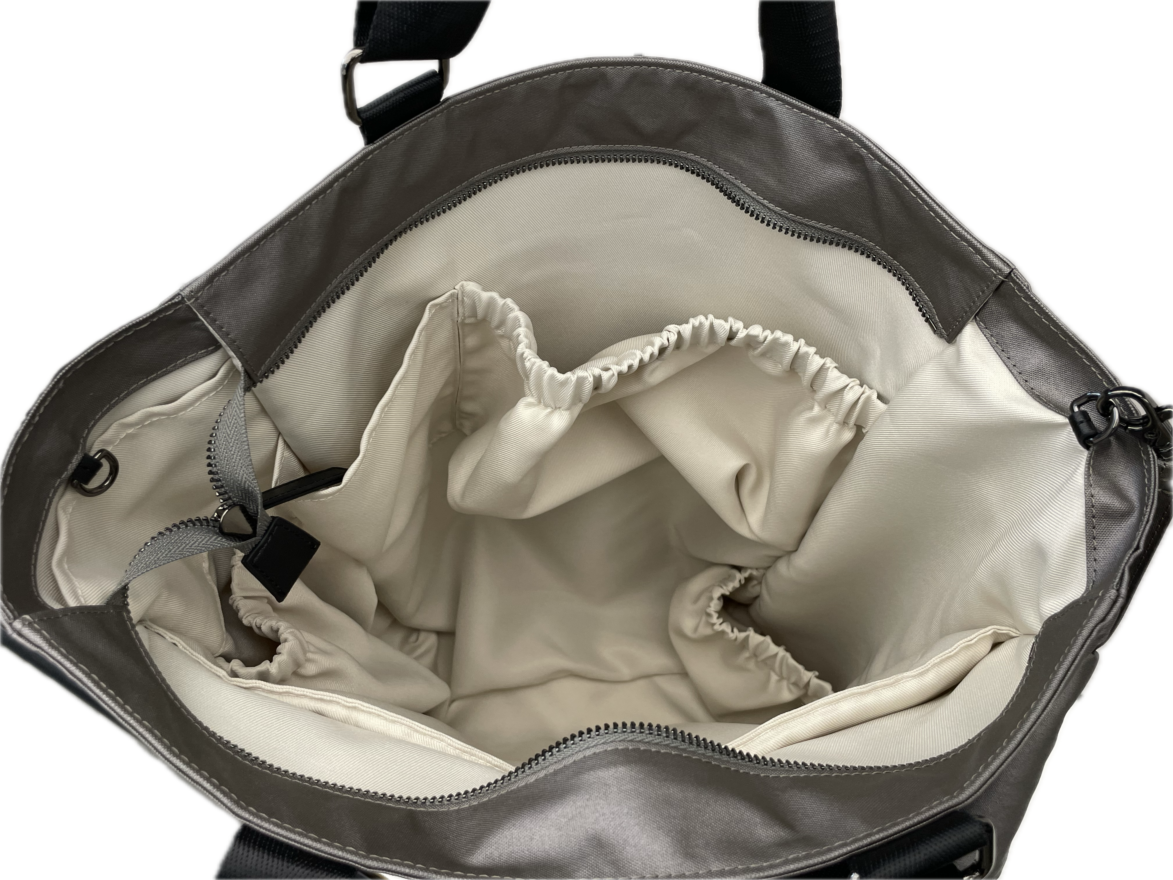 大人の推し活バッグ登場！「oshi-goto BAG」シエル　グレー