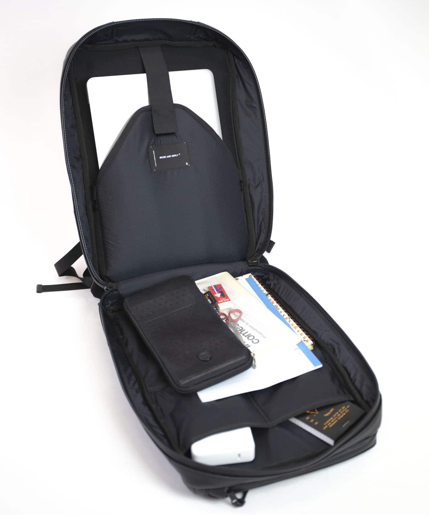 BRSKI AND SUPPLY ブロスキ―＆サプライ　 HUB LIMITED