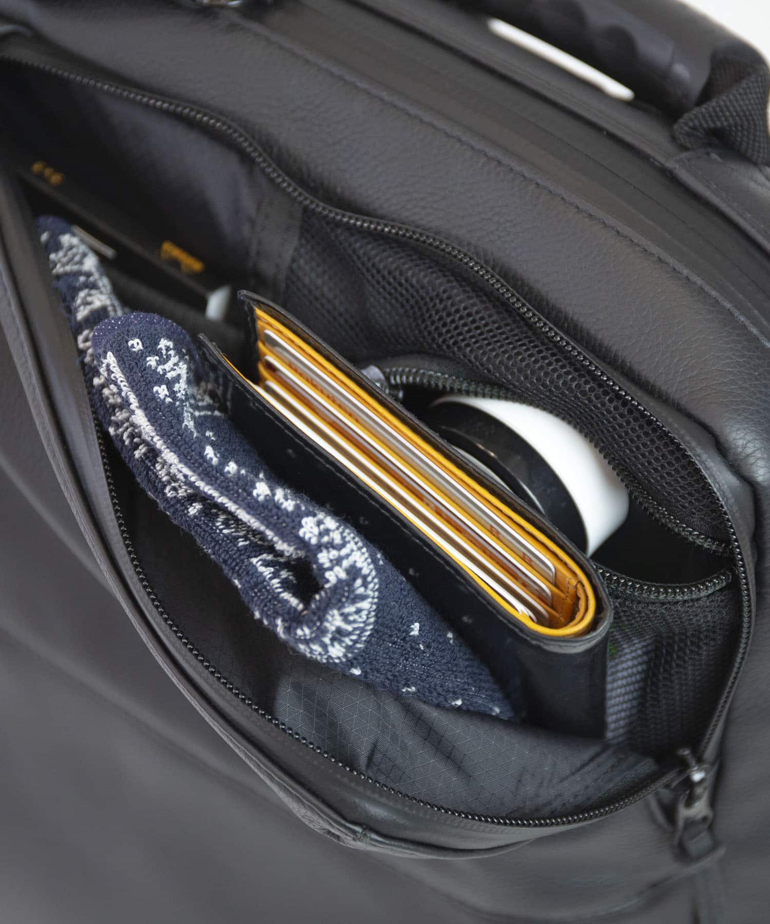 BRSKI AND SUPPLY ブロスキ―＆サプライ　 HUB LIMITED