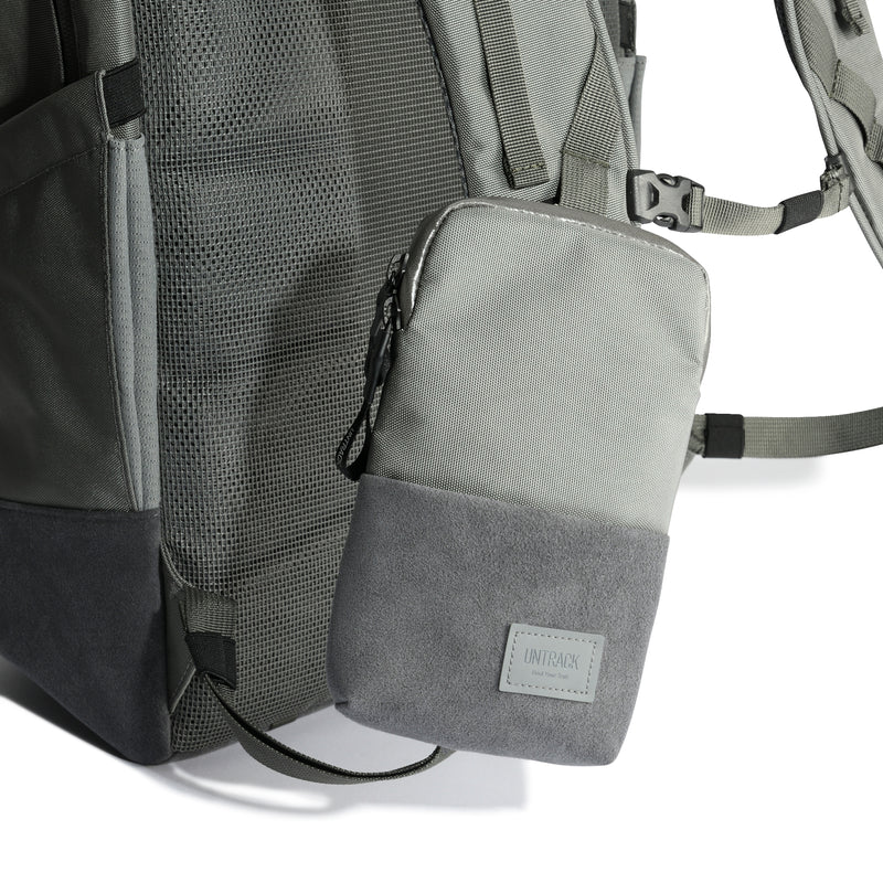 【UNTRACK】(アントラック)　CITY/CE　Phone Shoulder 60051　グレー