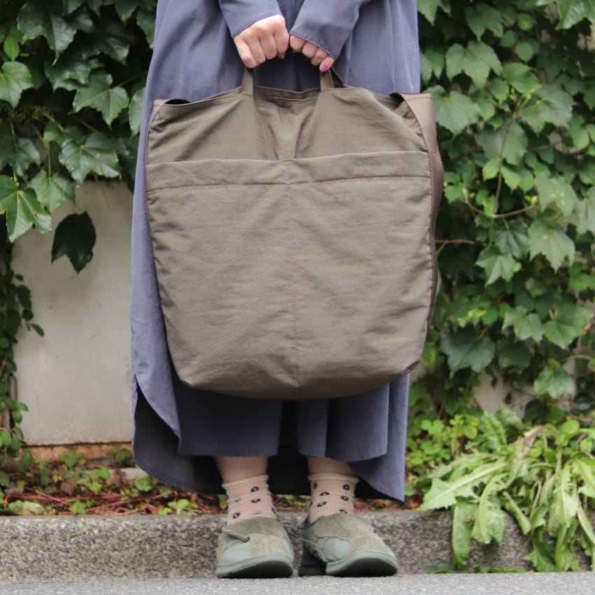【SLOW&CO.×COMPLETE WORKS】 bullet helmet bag
