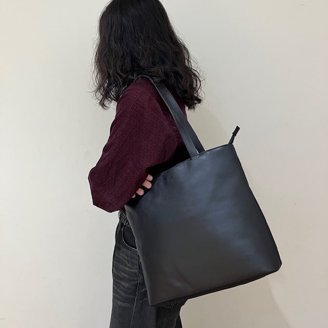 【COMPLETE WORKS】防水レザー×ナイロンシリーズ トートバッグ CWD-033