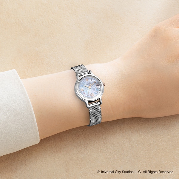 wicca ソーラーテック UNIVERSAL 限定モデル 映画『ウィキッド 永遠の約束』 KH4-912-21 「グリンダ」モデル レディース　シルバー