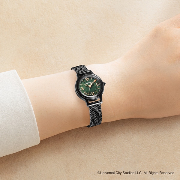 wicca ソーラーテック UNIVERSAL 限定モデル 映画『ウィキッド 永遠の約束』 KH4-947-41 「エルファバ」モデル レディース