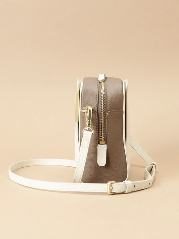 Pomme d'espoir ポムディスポワール バイカラーショルダーバッグ オフホワイト