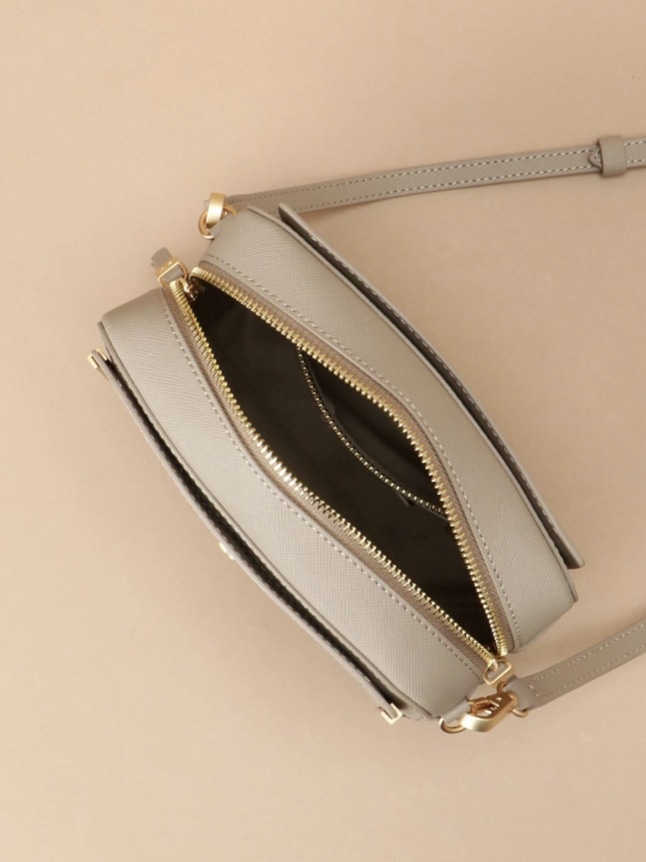 Pomme d'espoir ポムディスポワール ワンカラーショルダーバッグ グレージュ