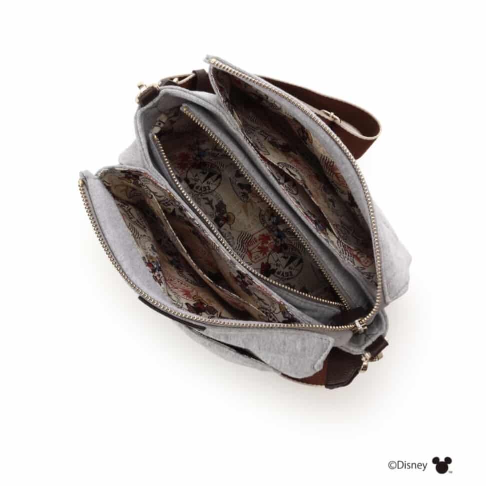 「ミッキー＆ミニー」TRAVELコレクション ショルダーバッグ　ミッキー