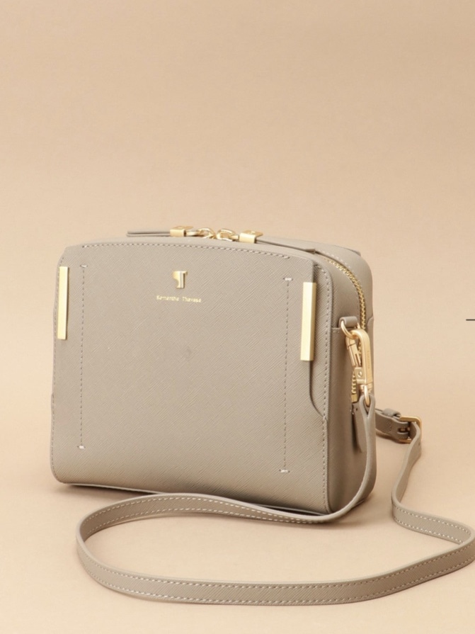 Pomme d'espoir ポムディスポワール ワンカラーショルダーバッグ グレージュ