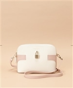 ピンクベージュ