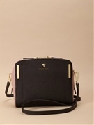 ダークブラウン