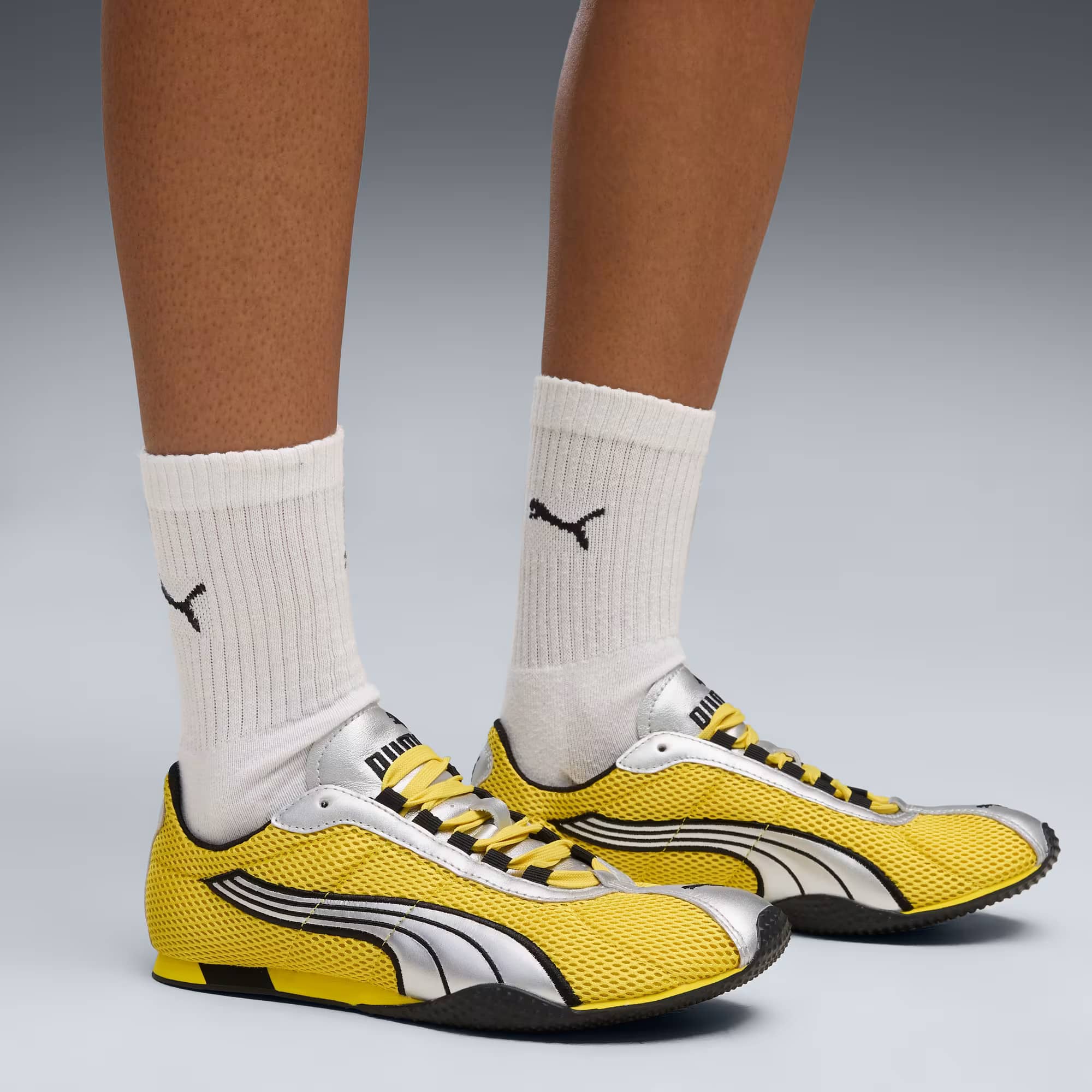 PUMA  H-Street OG プーマ ユニセックス H-ストリート OG スニーカー ウィメンズ シューズ  Bright Mango Yellow 23.5cm 403692_15 4070032576558 【送料無料 北海道/沖縄/離島を除く】 Bright Mango Yellow 23.5cm